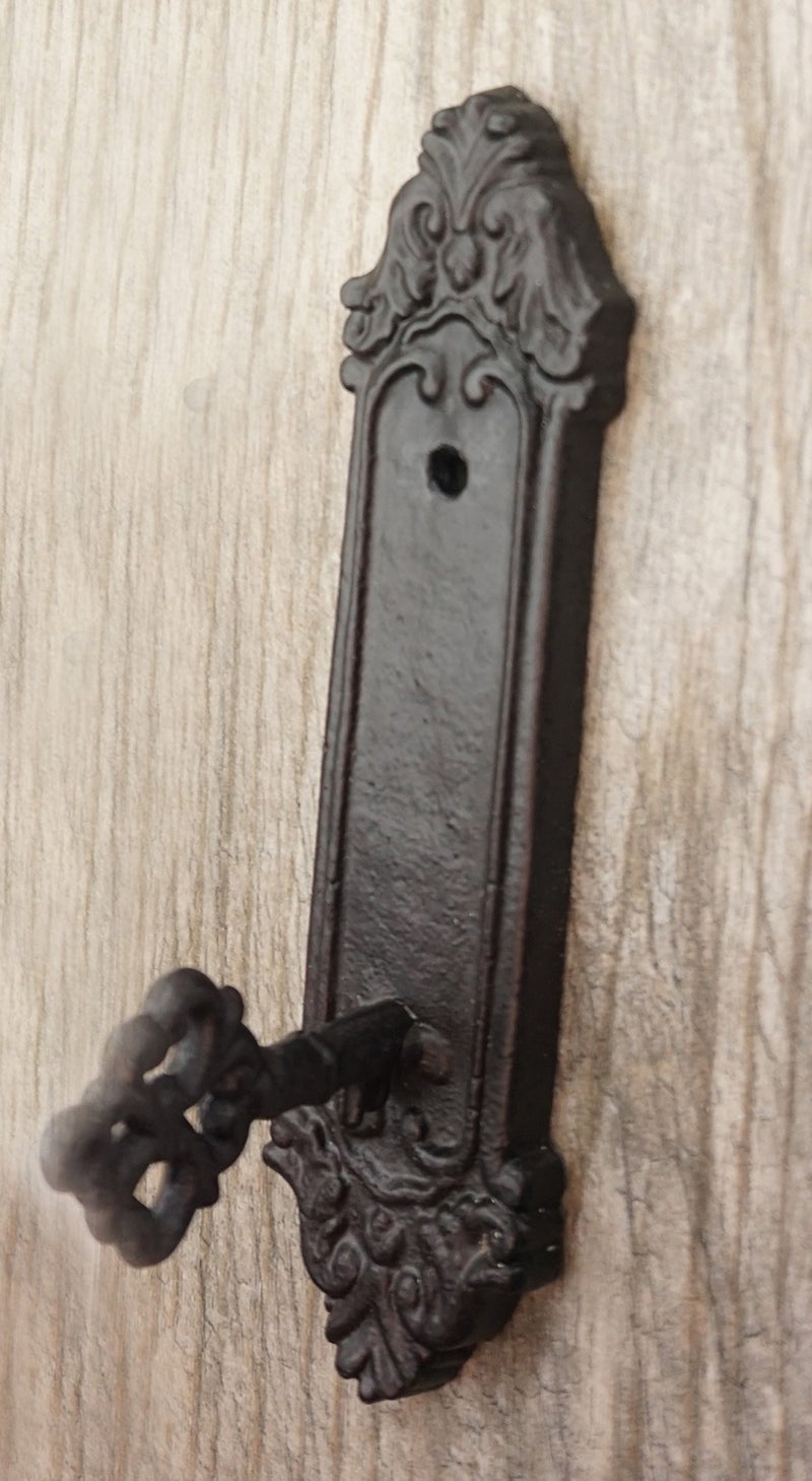Lulu Decor, Cast Iron Antique Key Shaped Set of 3 Hooks, Strong Heavy Decorative Hooks in Black (Roman) - Image 4